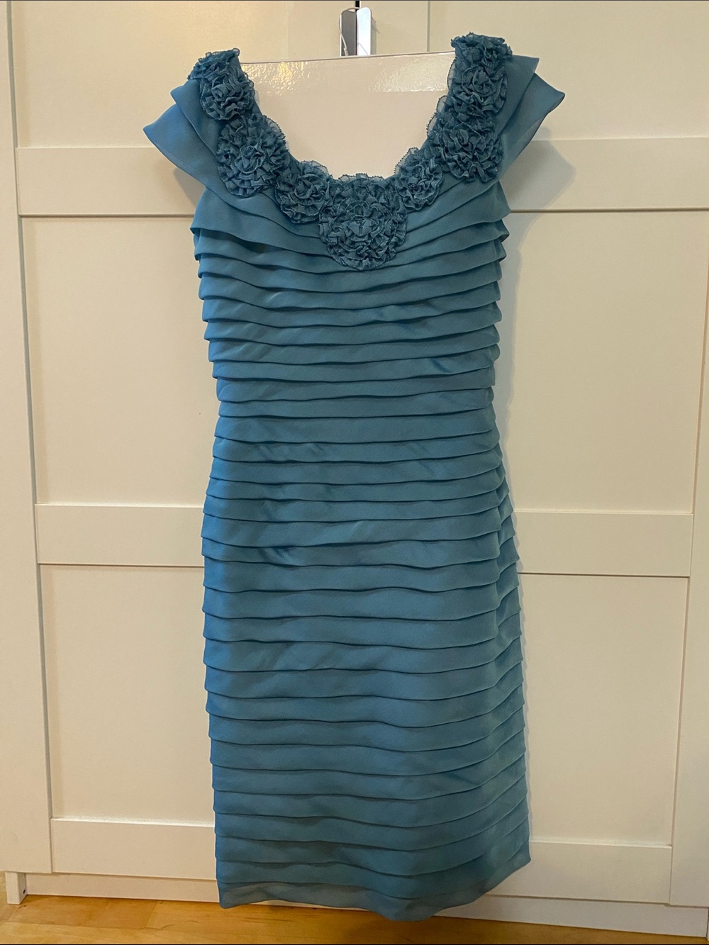 Adrianna Papell Teal sheet cap SleeveLayered Midi Dress with Floral Neckline